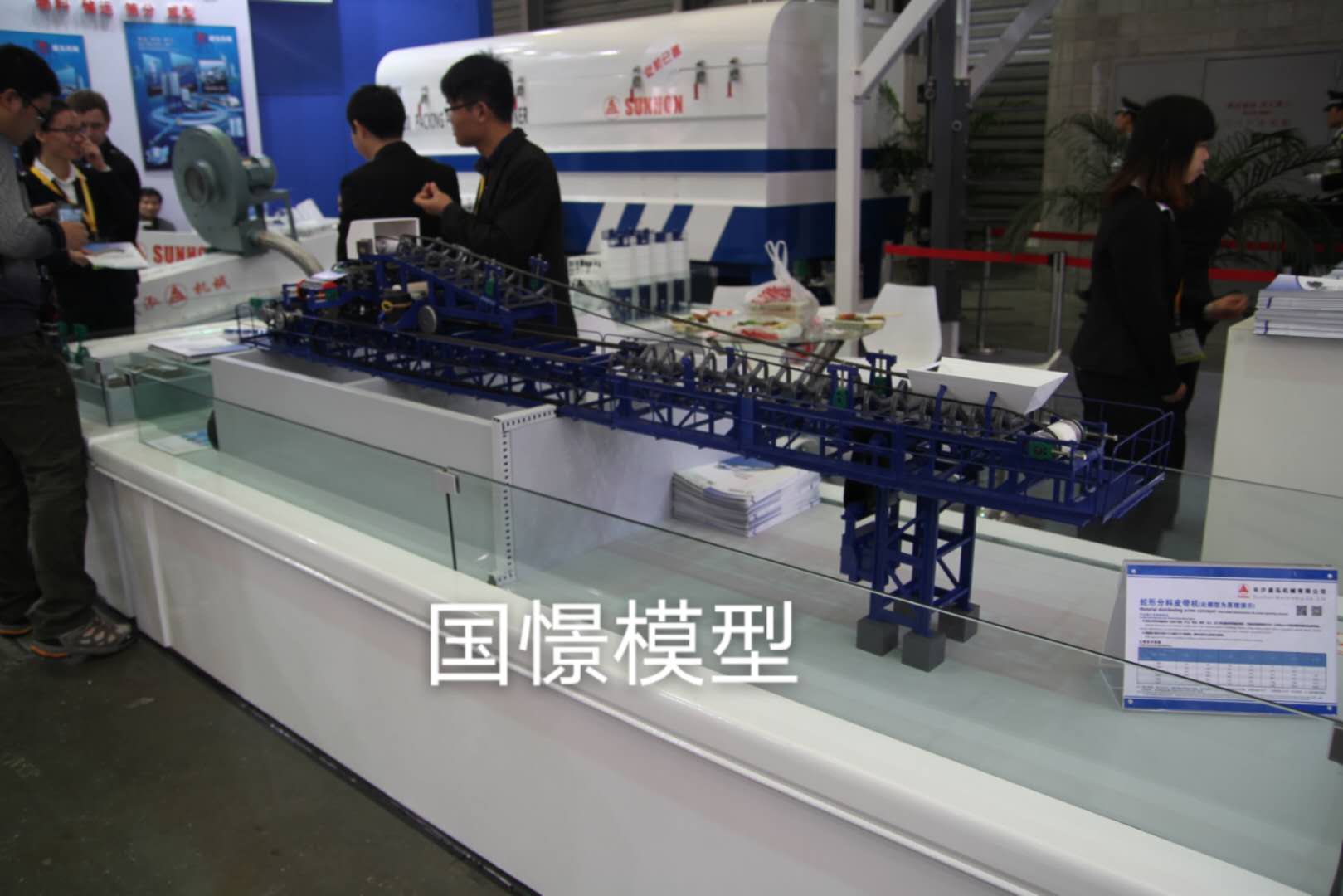 丁青县机械模型